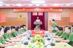 Công an Cần Thơ thực hiện cao điểm thu nhận mẫu ADN thân nhân liệt sĩ
