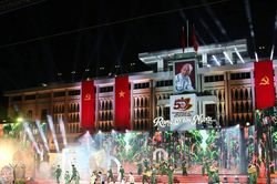 Hành trình 50 năm rạng rỡ tên Người và khát vọng vươn mình siêu đô thị