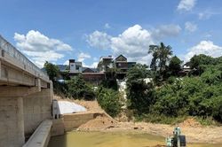 Dấu hiệu bất thường trong công trình đa mục tiêu ở miền núi Hướng Hiệp
