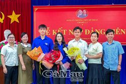 Dấu mốc trưởng th&agrave;nh của những đảng vi&ecirc;n tuổi 18