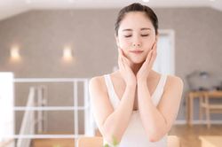 Làm đẹp an toàn tại nhà: 8 nguyên liệu thiên nhiên vừa tiết kiệm, vừa đa công dụng