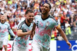 Ghi b&agrave;n ph&uacute;t 120+4, Bỉ ngược d&ograve;ng kịch t&iacute;nh thắng Senegal 3-2