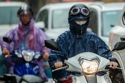 Dự báo thời tiết miền Nam hôm nay 2/7: Cảnh báo mưa dông vào chiều tối