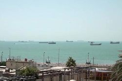 Mỹ v&agrave; Iran lập k&ecirc;nh li&ecirc;n lạc sau đ&agrave;m ph&aacute;n, nối lại nỗ lực hạ nhiệt căng thẳng