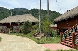 Dự án khu bảo tồn làng văn hóa truyền thống ở Huế chậm về đích vì cột điện 'án ngữ'