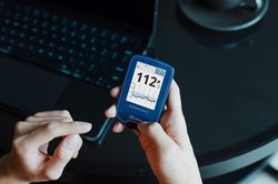 Abbott đưa công nghệ theo dõi đường huyết liên tục chuẩn iCGM đến Việt Nam