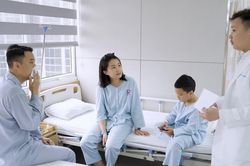 Phẫu thuật bằng dao Coblator - Chìa khóa cho điều trị ít xâm lấn, mang lại sự yên tâm cho người bệnh