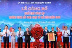 Th&agrave;nh lập Trường trung cấp Nghệ thuật v&agrave; Thể thao tỉnh Quảng Ninh
