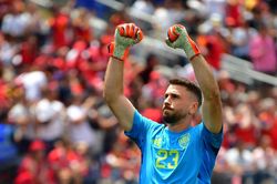 Sao Tây Ban Nha xô đổ kỷ lục World Cup