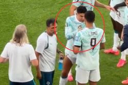 Ramos rực s&aacute;ng nhờ được Ronaldo hướng dẫn?