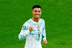 Ronaldo lên tiếng sau phát ngôn gây tranh cãi của chị gái