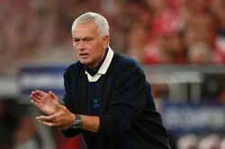 Mourinho: 'Martinez đã đúng khi rút Ronaldo'