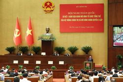 Bộ máy mới và văn hóa phục vụ nhân dân