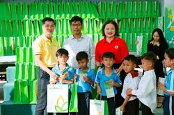 Hơn 15.700 học sinh v&ugrave;ng kh&oacute; khăn được hỗ trợ từ Chương tr&igrave;nh 'Sữa đậu n&agrave;nh học đường'