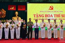 Chung khảo Hội thi B&aacute;o c&aacute;o vi&ecirc;n giỏi trong Đảng bộ C&ocirc;ng an Trung ương