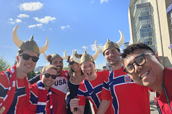 Muôn nẻo World Cup 2026: Người Na Uy dạy tôi 'chèo thuyền' Viking
