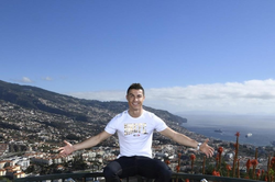Ở quê nhà Madeira, Ronaldo trở thành nguồn thu nhập quan trọng