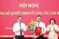 Thủ tướng ph&ecirc; chuẩn miễn nhiệm chức vụ 1 Ph&oacute; Chủ tịch UBND TP Hồ Ch&iacute; Minh