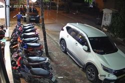 H&agrave; Nội: Người đ&agrave;n &ocirc;ng tự xưng l&agrave; giảng vi&ecirc;n đại học li&ecirc;n tục chửi bới, n&eacute;m gạch, đ&aacute; v&agrave;o qu&aacute;n ăn