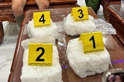 'Lộ diện' đối tượng cầm đầu đường d&acirc;y mua b&aacute;n hơn 7kg ma t&uacute;y ở Quảng Trị