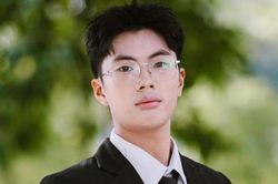 Điều đẹp đẽ phía sau những thủ khoa toàn quốc
