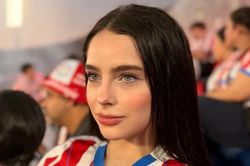 Ngắm thiên thần World Cup 19 tuổi