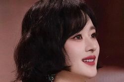Triệu Lệ Dĩnh bị chơi xấu