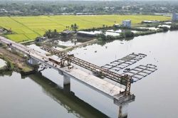 Vì sao nhiều cây cầu ở Đà Nẵng nằm chờ đường dẫn?