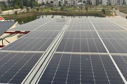 Chi 250 triệu lắp điện mặt trời mái nhà, tiết lộ lý do hiệu quả chưa như mong đợi