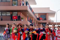 Điều chỉnh tín dụng sinh viên: Tăng hỗ trợ để không ai bỏ lỡ giấc mơ học tập