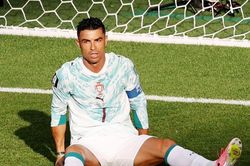 Chị gái vô tình tiết lộ tin bất ngờ về Ronaldo