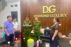 VKSND tỉnh Thanh Hóa phê chuẩn khởi tố 22 bị can trong đường dây buôn lậu kim cương