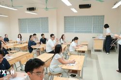Bộ GD-ĐT kiểm tra, r&agrave; so&aacute;t kết quả thi Tốt nghiệp THPT tại Tuy&ecirc;n Quang