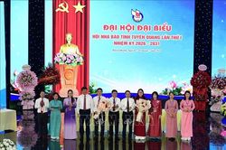 Khẳng định vị thế của b&aacute;o ch&iacute; địa phương trong giai đoạn ph&aacute;t triển mới