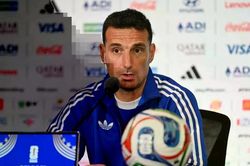 HLV Argentina cảnh b&aacute;o 'Cape Verde kh&ocirc;ng phải do may mắn', Tổng thống Neves tuy&ecirc;n bố sẽ thắng 1-0