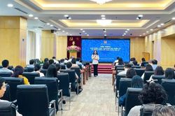Siết xác thực người bán, quản lý chặt livestream bán hàng và tiếp thị liên kết
