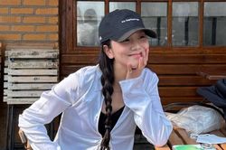 Jisoo (BLACKPINK) chia sẻ cuộc sống thường nhật đầy thư thái