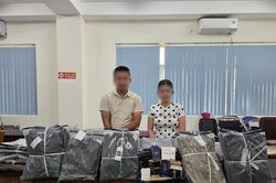 Đường d&acirc;y sản xuất hơn 14.000 &aacute;o thun giả nh&atilde;n hiệu nổi tiếng