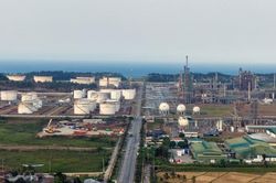 Tổ hợp LNG Dung Quất 150 triệu USD gặp khó