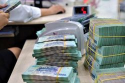 Lãi suất ngân hàng hôm nay 3/7: Gửi 500 tỷ đồng hưởng lãi 7,6%