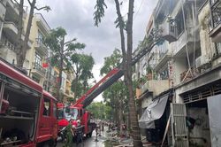 Hà Nội: Hai người tử vong trong vụ cháy nhà liền kề ở khu đô thị Văn Phú