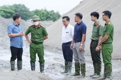 Ngăn chặn h&agrave;nh vi g&acirc;y &ocirc; nhiễm m&ocirc;i trường