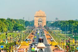 New Delhi hỗ trợ 1.060 USD cho người đổi ô tô xăng sang xe điện