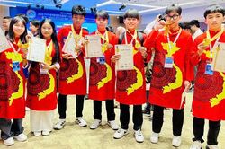 Thủ khoa kỳ thi tốt nghiệp THPT 2026 tại Gia Lai: Khác hành trình, chung khát vọng