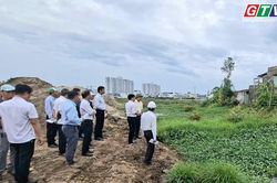 Điểm tin trưa: Kiểm tra dự án khu dân cư, yêu cầu sớm bố trí tái định cư cho 21 hộ dân