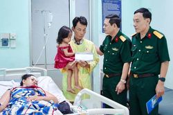 Tình người từ những ca bệnh xuyên biên giới