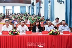 Bí thư Tỉnh ủy Trần Phong dự hội nghị sơ kết công tác công an 6 tháng đầu năm 2026