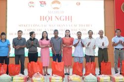 Ủy ban MTTQ Việt Nam xã Cam Lâm sơ kết công tác 6 tháng đầu năm 2026