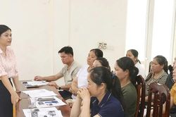 Điểm tựa cho phụ nữ tho&aacute;t ngh&egrave;o