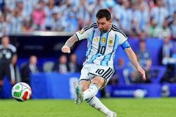 Lịch thi đấu World Cup 2026 ngày 4/7: Chờ Messi chặn đứng 'ngựa ô'